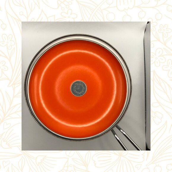 Vintage 1950’s Cathrineholm Orange Lotus Design Small Enamel Sauce Pan / Pot Wit - Picture 7 of 11